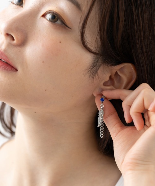 スカル フェザーモチーフ ステンレスピアス 韓国製（ピアス（両耳用