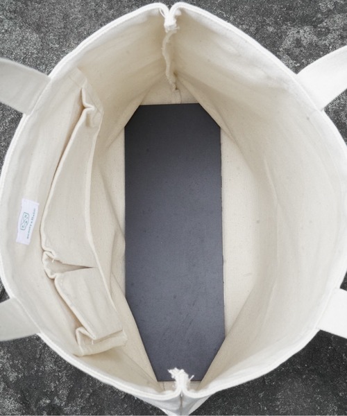 Beauty&Habit（ビューティアンドハビット）の「【Beauty&Habit】Logo Design ToteBag / ロゴ デザイン トートバッグ（トートバッグ・メンズ・ナチュラル・FREE）」の3枚目の写真