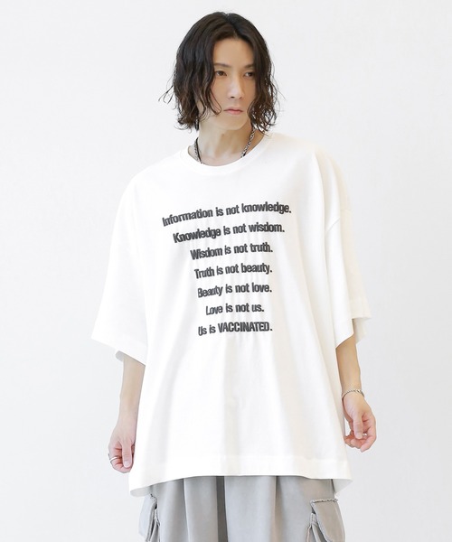 minsobi(ミンソビ)の「ビッグシルエット レターリングT 半袖(Tシャツ/カットソー・メンズ・ブラック/アイボリー・FREE)」の2枚目の写真