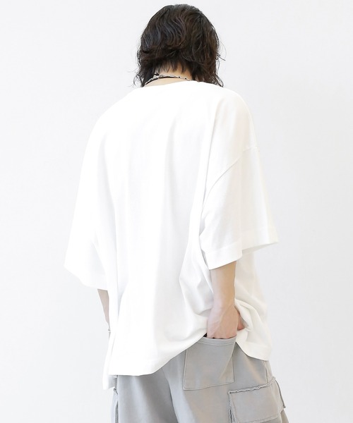 minsobi(ミンソビ)の「ビッグシルエット レターリングT 半袖(Tシャツ/カットソー・メンズ・ブラック/アイボリー・FREE)」の21枚目の写真