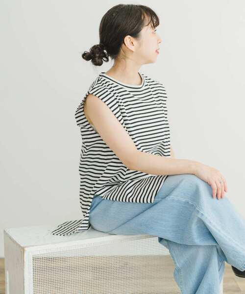 ITEMS URBANRESEARCH（アイテムズ アーバンリサーチ）の「ショルダータックTシャツ（Tシャツ/カットソー・レディース・チャコールグレー/オレンジ/その他1/ホワイト・FREE）」の5枚目の写真