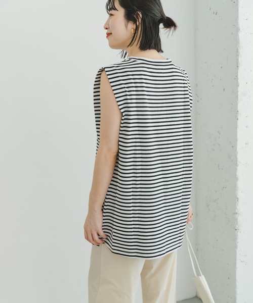 ITEMS URBANRESEARCH（アイテムズ アーバンリサーチ）の「ショルダータックTシャツ（Tシャツ/カットソー・レディース・チャコールグレー/オレンジ/その他1/ホワイト・FREE）」の17枚目の写真