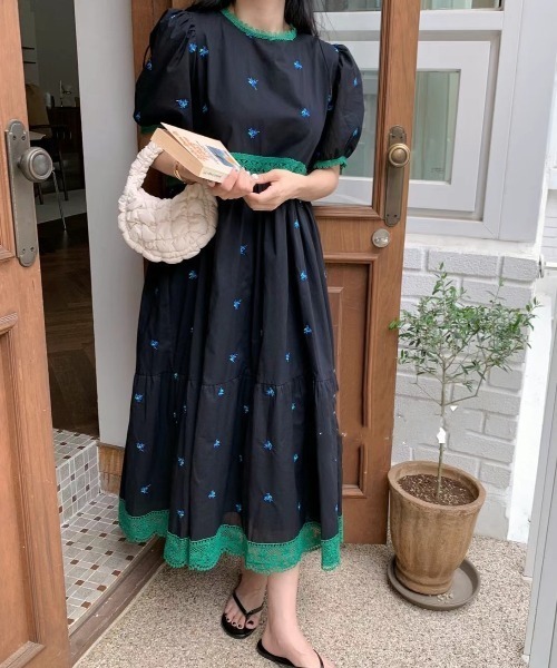 【セール】レース切替刺繍ワンピース（ワンピース）｜Gs（ジーエス）