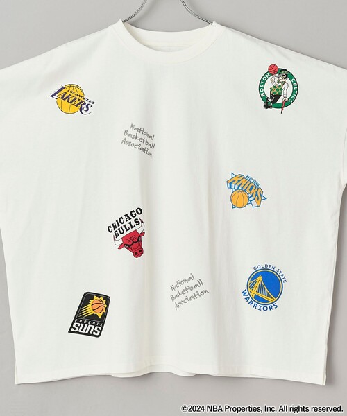 NBA（エヌビーエー）の「NBA別注ロゴアソートビッグTシャツ（Tシャツ/カットソー・レディース・ダークグレー/オフホワイト・FREE）」の20枚目の写真