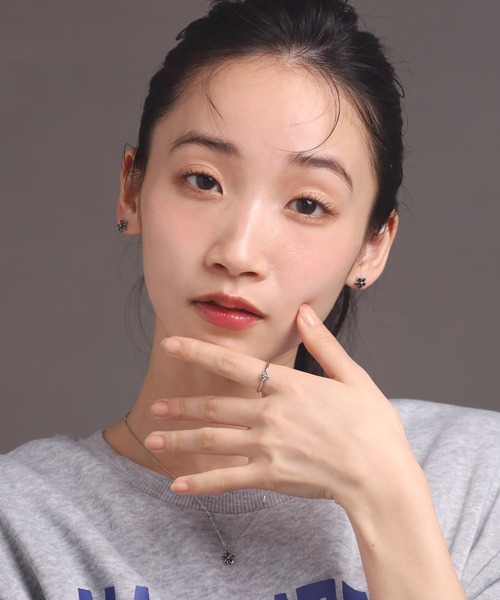 LHME（エルエイチエムイー）の「【WEB限定】“Moment”プチフラワーリング/サージカルステンレス（金属アレルギー対応）【LHME / エルエイチエムイー】（リング・レディース・ゴールド/シルバー・11号/2号/3号/13号）」の12枚目の写真