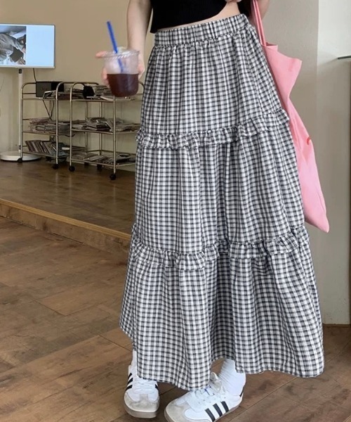 LADY LIKE（レディライク）の「ミニチェック柄3段ティアードロングスカート（スカート・レディース・ピンク/ブラック・M）」の2枚目の写真