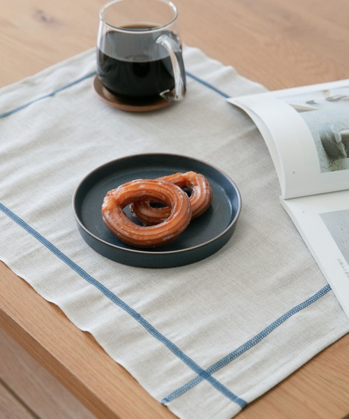 URBAN RESEARCH DOORS（アーバンリサーチドアーズ）の「DOORS LIVING PRODUCTS　comfy プレート15cm（食器・レディース・ネイビー/アイボリー・-）」の4枚目の写真