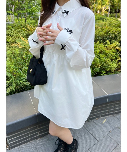 PHILLY（フィリー）の「【PHILLY】リボンポイントシャツワンピース（シャツワンピース・レディース・ホワイト/グレー・FREE）」の5枚目の写真
