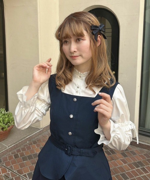 F i.n.t（フィント）の「ビスチェレイヤード風ジャンパースカート/fint（ジャンパースカート・レディース・グレー/ネイビー・FREE）」の3枚目の写真