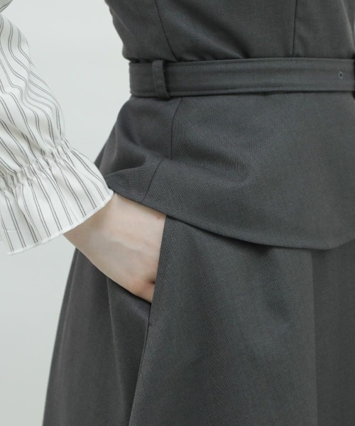 F i.n.t（フィント）の「ビスチェレイヤード風ジャンパースカート/fint（ジャンパースカート・レディース・グレー/ネイビー・FREE）」の11枚目の写真