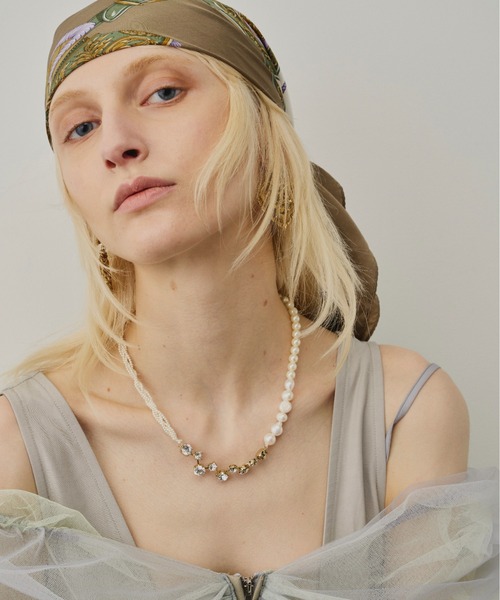 パールビジュー付きベール ビジューネックレス｜WOMEN｜250HAB56-510K｜AZUL BY MOUSSY（アズール