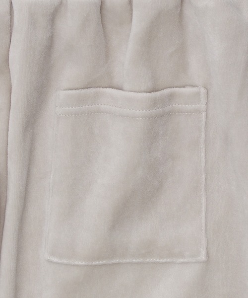 CONVERSE（コンバース）の「【CONVERSE/コンバース】 CVCベロアパイピングラインスカート（スカート・レディース・ネイビー/ブラウン/グレイッシュベージュ・M/L）」の15枚目の写真