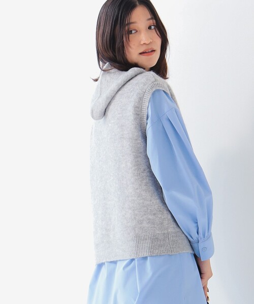 B:MING by BEAMS（ビーミングバイビームス）の「フーディ ニットベスト（ベスト・レディース・ブラウン/グレー・ONE SIZE）」の7枚目の写真