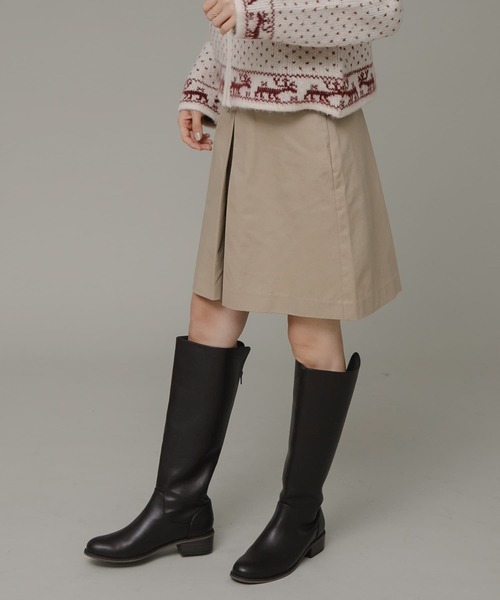 URBAN RESEARCH Sonny Label(アーバンリサーチサニーレーベル)の「インバーテッドプリーツハーフチノパンツ(その他パンツ・レディース・ベージュ/ネイビー・38/36)」の4枚目の写真