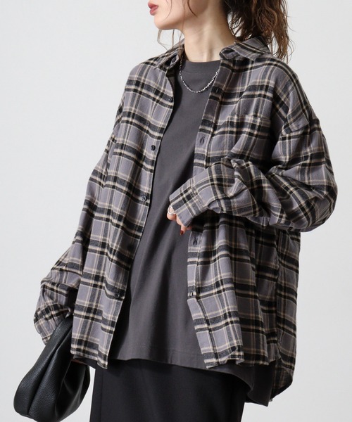 SUGGESTION（サジェッション）の「Viera brushed dyed check long sleeve flannel shirt / ビエラ起毛 先染チェック長袖ネルシャツ unisex（シャツ/ブラウス・メンズ・グレー/サックスブルー/アイボリー/ブラウン・M/L）」の9枚目の写真