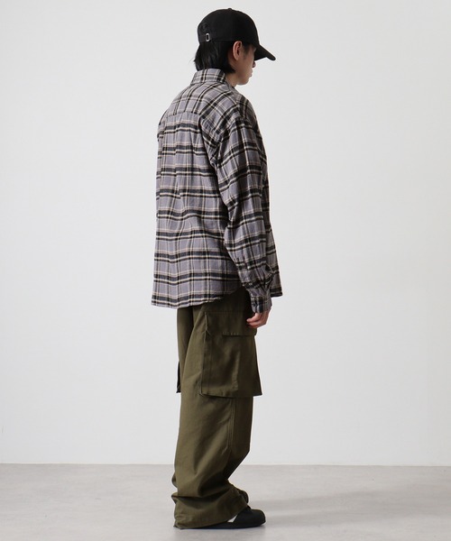 SUGGESTION（サジェッション）の「Viera brushed dyed check long sleeve flannel shirt / ビエラ起毛 先染チェック長袖ネルシャツ unisex（シャツ/ブラウス・メンズ・グレー/サックスブルー/アイボリー/ブラウン・M/L）」の17枚目の写真