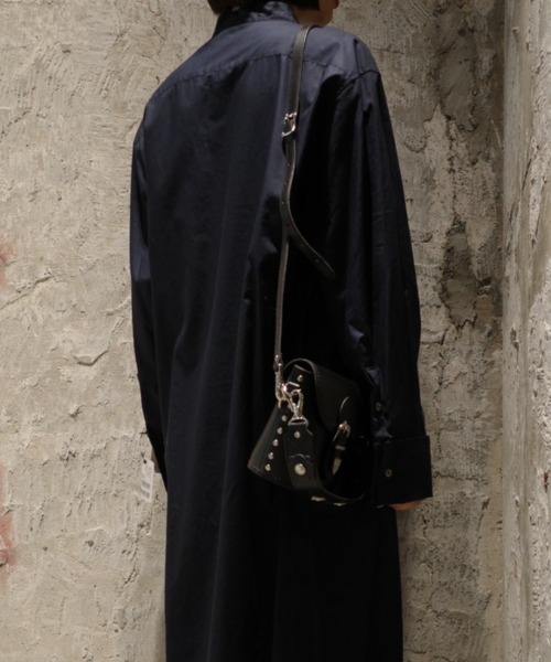 TOGA(トーガ)の「TOGA Barrel TOGA × Zatchels(ショルダーバッグ・レディース・ブラック・FREE)」の2枚目の写真