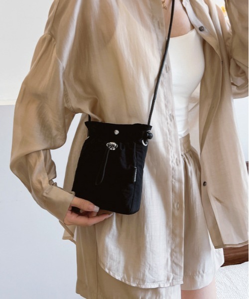 WEGO（ウィゴー）の「WEGO/ミニキンチャクポシェット（ショルダーバッグ・レディース・カーキ/アイボリー/ブラック/ピンク・FREE）」の18枚目の写真