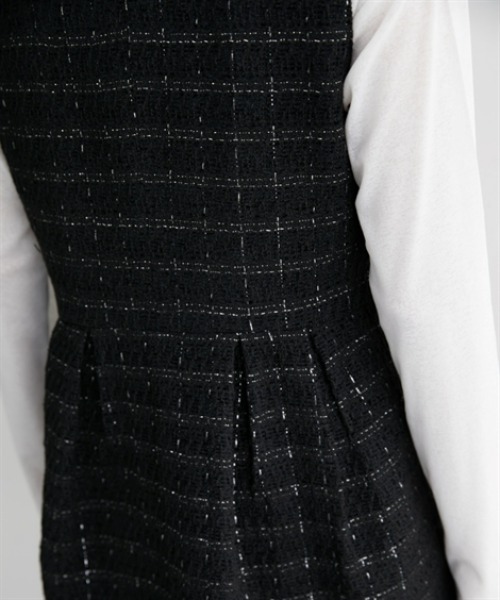 nissen（ニッセン）の「【販売終了】ツイードペプラムジレ（パール調ボタン）（ベスト・レディース・ブラック系その他・M/L）」の18枚目の写真