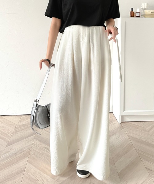 セール】動くたび軽やか上品シルエット。サイドリボン付き3タックハイ