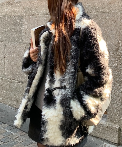 セール】カラー追加 秋冬に大活躍！フェイクファーコート（その他