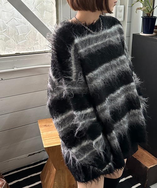 apres jour mignon（アプレジュールミニョン）の「シャギーボーダーニット【ZOZOTOWN限定アイテム】（ニット/セーター・レディース・ネイビー/ブラック系その他/ブラウン系その他・X-LARGE/フリー）」の7枚目の写真