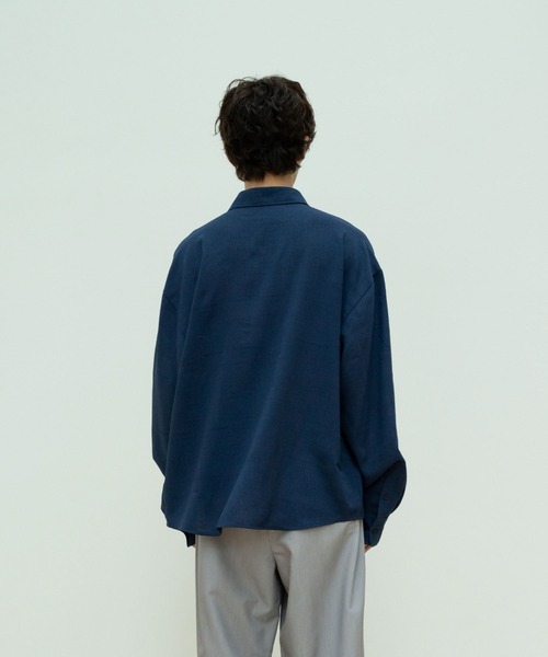 skoool(スクール)の「フレンチフロントロゴスリーブシャツ/ロングスリーブ ベーシックシルエット(シャツ/ブラウス・メンズ・ネイビー/アイボリー/ブラウン・LARGE/MEDIUM/SMALL)」の10枚目の写真
