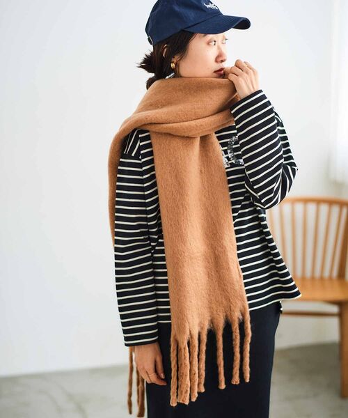 le.coeur blanc（ルクールブラン）の「Fluffyストール（ストール/ショール・レディース・ライトベージュ/キャメル/ライトグリーン・FREE）」の3枚目の写真