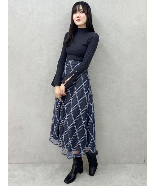 MERCURYDUO（マーキュリーデュオ）の「パール付きフレアスリーブリブニット（ニット/セーター・レディース・ベージュ/チャコールグレー/ブラック/アイボリー・FREE）」の7枚目の写真