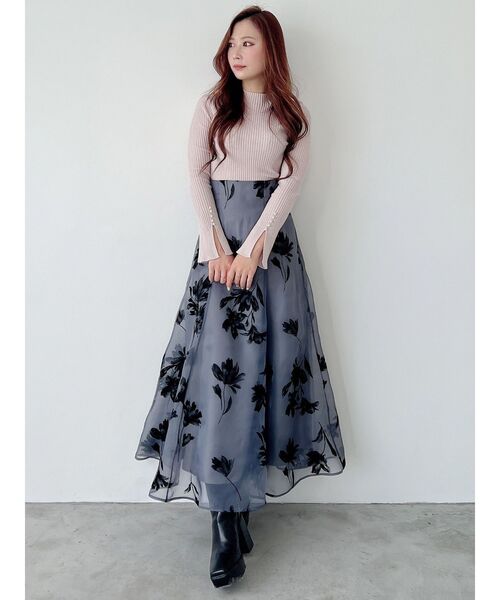 MERCURYDUO（マーキュリーデュオ）の「パール付きフレアスリーブリブニット（ニット/セーター・レディース・ベージュ/チャコールグレー/ブラック/アイボリー・FREE）」の12枚目の写真