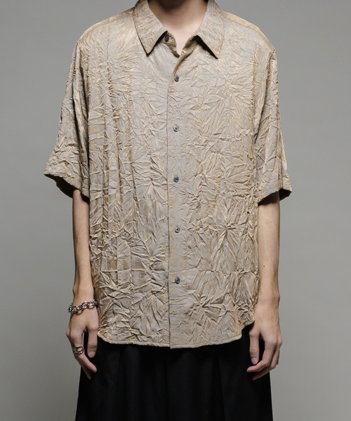 CASPER JOHN（キャスパージョン）の「Various loose shirts -striped crepe- /バリアスルーズシャツ -楊柳-（シャツ/ブラウス・メンズ・ブルー/ブラック/サックスブルー/ベージュ/ネイビー/ブラウン・X-SMALL/SMALL/MEDIUM/LARGE）」の4枚目の写真