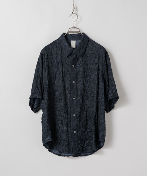 CASPER JOHN（キャスパージョン）の「Various loose shirts -striped crepe- /バリアスルーズシャツ -楊柳-（シャツ/ブラウス・メンズ・ブルー/ブラック/サックスブルー/ベージュ/ネイビー/ブラウン・X-SMALL/SMALL/MEDIUM/LARGE）」の7枚目の写真