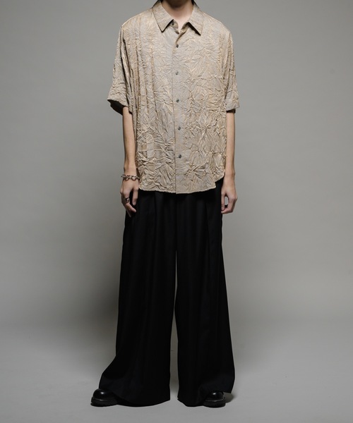 CASPER JOHN（キャスパージョン）の「Various loose shirts -striped crepe- /バリアスルーズシャツ -楊柳-（シャツ/ブラウス・メンズ・ブルー/ブラック/サックスブルー/ベージュ/ネイビー/ブラウン・X-SMALL/SMALL/MEDIUM/LARGE）」の18枚目の写真