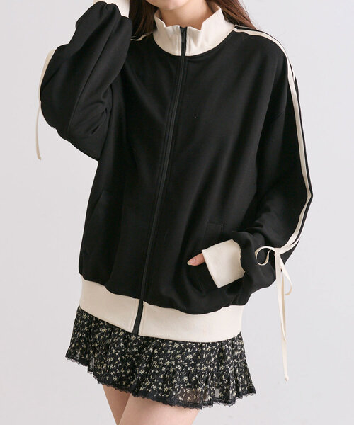 OLIVE des OLIVE(オリーブデオリーブ)の「袖リボントラックジャケット(カーディガン/ボレロ・レディース・イエロー/ブラック/オフホワイト/ネイビー・FREE)」の10枚目の写真