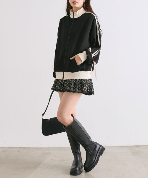 OLIVE des OLIVE(オリーブデオリーブ)の「袖リボントラックジャケット(カーディガン/ボレロ・レディース・イエロー/ブラック/オフホワイト/ネイビー・FREE)」の12枚目の写真