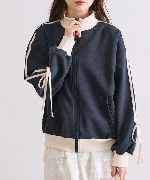 OLIVE des OLIVE(オリーブデオリーブ)の「袖リボントラックジャケット(カーディガン/ボレロ・レディース・イエロー/ブラック/オフホワイト/ネイビー・FREE)」の13枚目の写真