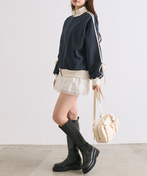 OLIVE des OLIVE(オリーブデオリーブ)の「袖リボントラックジャケット(カーディガン/ボレロ・レディース・イエロー/ブラック/オフホワイト/ネイビー・FREE)」の16枚目の写真