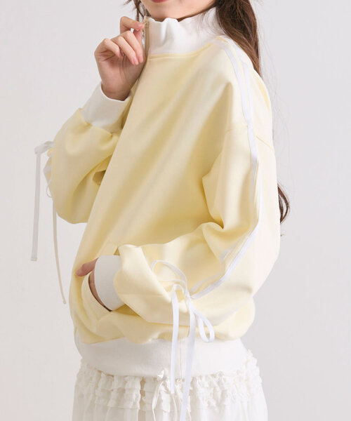 OLIVE des OLIVE(オリーブデオリーブ)の「袖リボントラックジャケット(カーディガン/ボレロ・レディース・イエロー/ブラック/オフホワイト/ネイビー・FREE)」の18枚目の写真