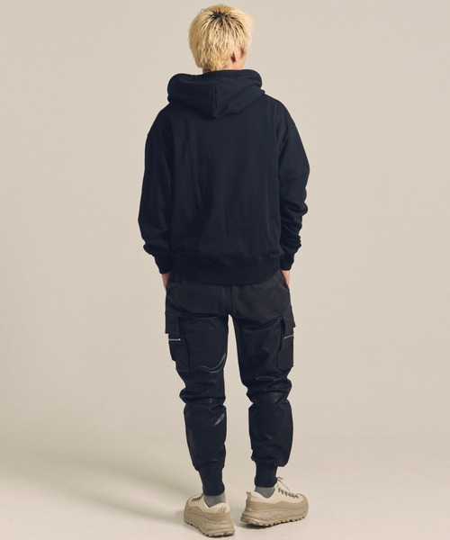 GALLIS ADDICTION（ガリスアディクション）の「GA 裏毛-POP MOTIF HOODIE（パーカー・メンズ・ブラック/ホワイト・M/L）」の16枚目の写真