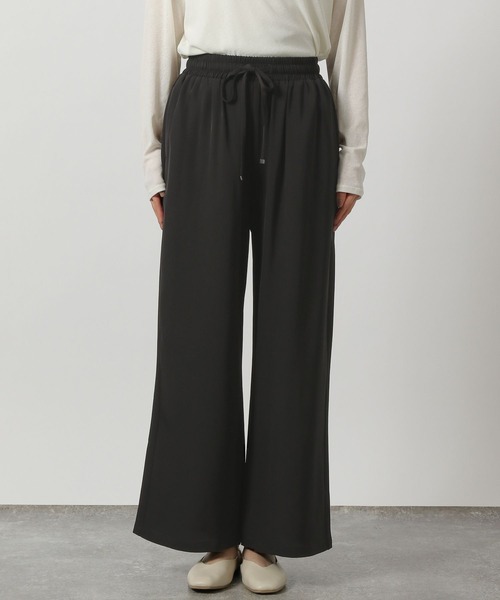 LAKOLE（ラコレ）の「ダブルクロスイージーパンツ / 286452（その他パンツ・レディース・モカ/グレー/ネイビー/ブラック・LARGE/MEDIUM/SMALL）」の16枚目の写真