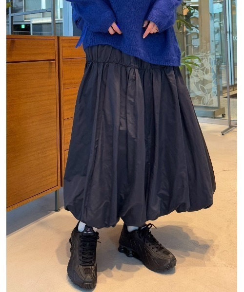 emmi（エミ）の「eco 撥水ティアードボリュームスカート（スカート・レディース・ネイビー/ライトブルー/ホワイト・0/1）」の21枚目の写真