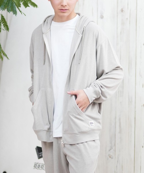 ムラサキスポーツ(ムラサキスポーツ)の「【ムラサキスポーツ限定】DEAR LAUREL/ディアローレル パイルジップパーカー 水陸両用 セットアップ対応 UVケア D25S1201(パーカー・メンズ・サーモンピンク/ベージュ/ブラック/サックスブルー・L/M)」の2枚目の写真