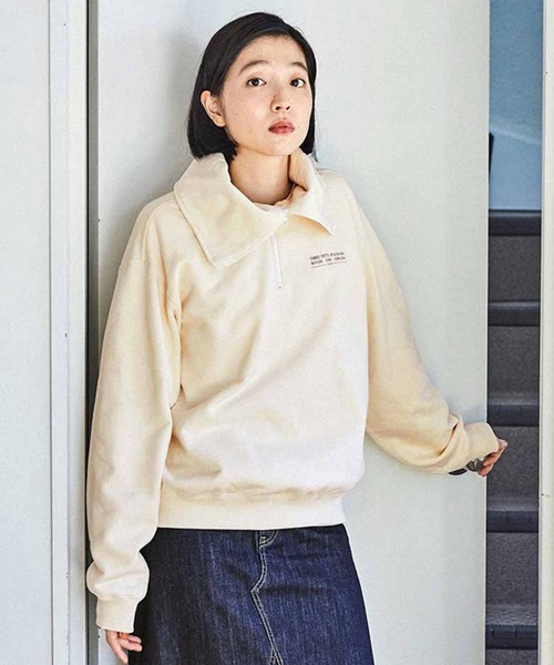 THREE FIFTY STANDARD(スリーフィフティースタンダード)の「THREE FIFTY STANDARD セーラー風のハーフジップスウェット(スウェット・レディース・アイボリー/チャコールグレー・L/M/LL/3L)」の2枚目の写真