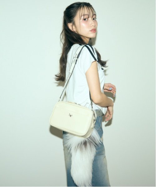 LOVETOXIC（ラブトキシック）の「【LTXC】ジャガードテープショルダー（ショルダーバッグ・キッズ・ブラック/オフホワイト/シルバー/レッド・F）」の5枚目の写真