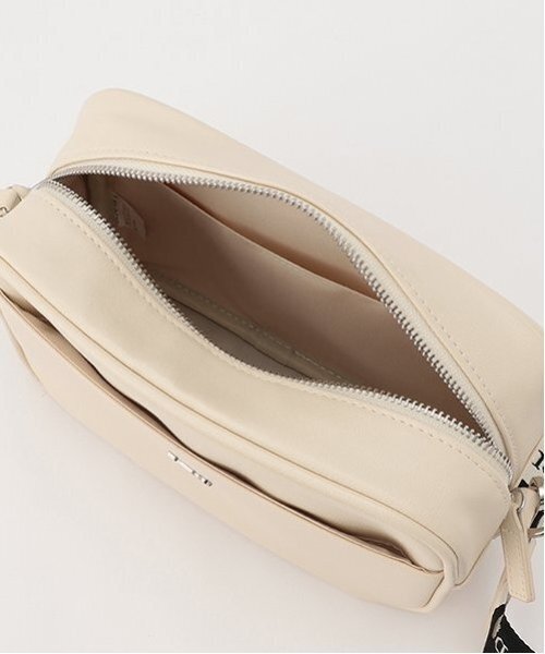 LOVETOXIC（ラブトキシック）の「【LTXC】ジャガードテープショルダー（ショルダーバッグ・キッズ・ブラック/オフホワイト/シルバー/レッド・F）」の13枚目の写真