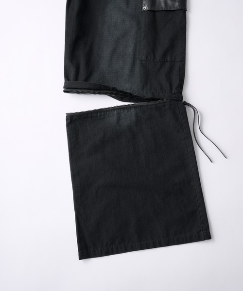 Nebula Fusion(ネビュラフュージョン)の「2Way Zipper Asymmetric Design Wide Cargo Pants /2Wayジッパー アシンメトリーデザイン ワイドカーゴパンツ(カーゴパンツ・メンズ・ブラック/カーキ・L/M)」の13枚目の写真