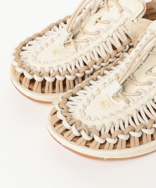 KEEN(キーン)の「KEEN / UNEEKⅡCONVERTIBLE(サンダル・レディース・ブラック/ベージュ・23/24/25)」の15枚目の写真