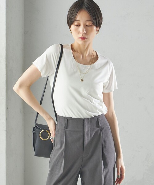 SHIPS(シップス)の「〈手洗い可能〉SORONA(R) クルーネック TEE(Tシャツ/カットソー・レディース・ブラック/オフホワイト/ライトグレー・ONE SIZE)」の17枚目の写真