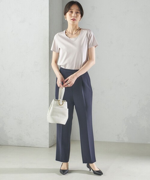 SHIPS(シップス)の「〈手洗い可能〉SORONA(R) クルーネック TEE(Tシャツ/カットソー・レディース・ブラック/オフホワイト/ライトグレー・ONE SIZE)」の18枚目の写真