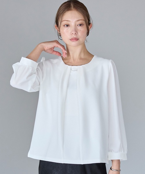 RIRIYANO(リリヤーノ)の「シアー袖ジョーゼットブラウス(ビジネスシャツ・レディース・ネイビー/ブラック/オフホワイト・SMALL/MEDIUM/XX-LARGE/X-LARGE/LARGE)」の1枚目の写真